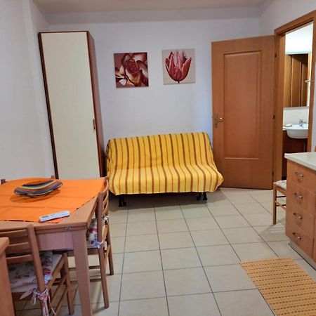 מרינה די רגוזה Casa Vacanze Il Giardino Dei Girasoli מראה חיצוני תמונה
