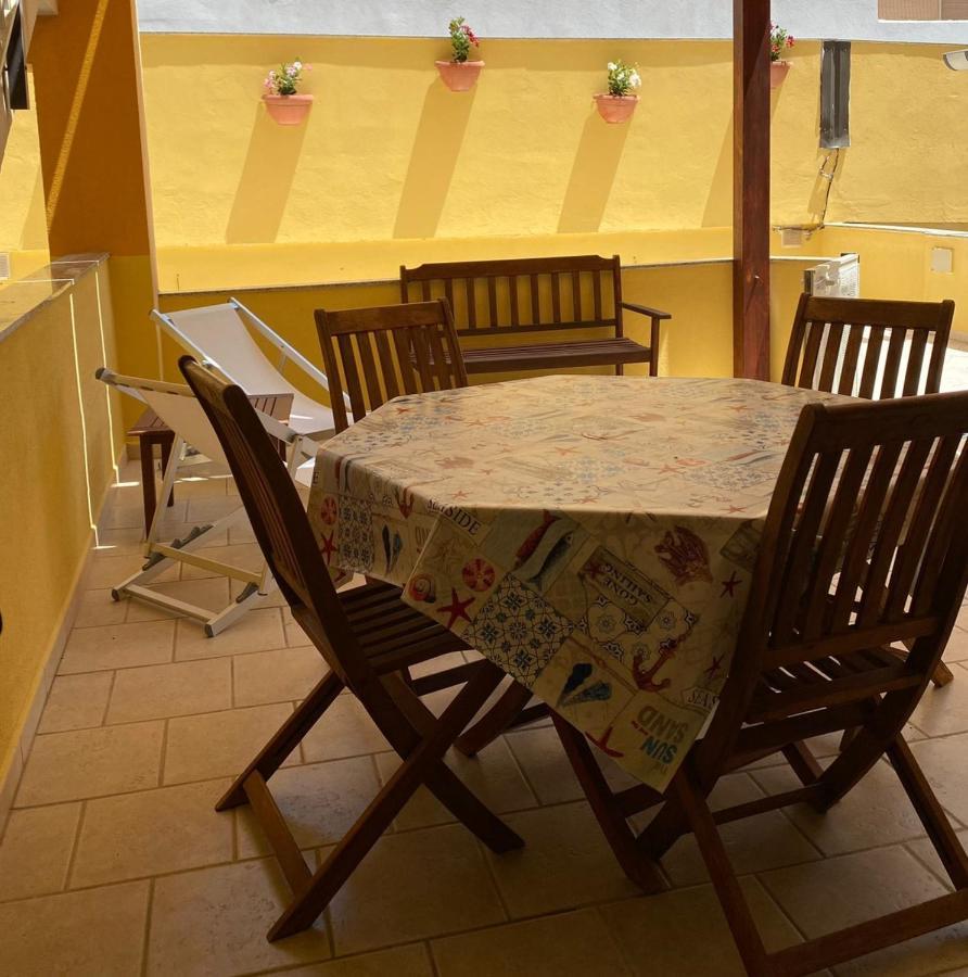 מרינה די רגוזה Casa Vacanze Il Giardino Dei Girasoli מראה חיצוני תמונה