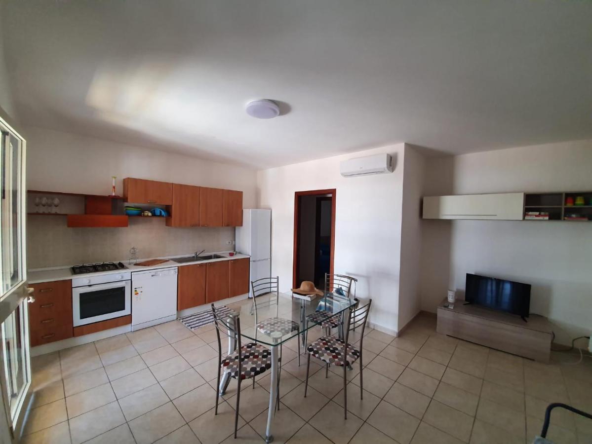 מרינה די רגוזה Casa Vacanze Il Giardino Dei Girasoli מראה חיצוני תמונה