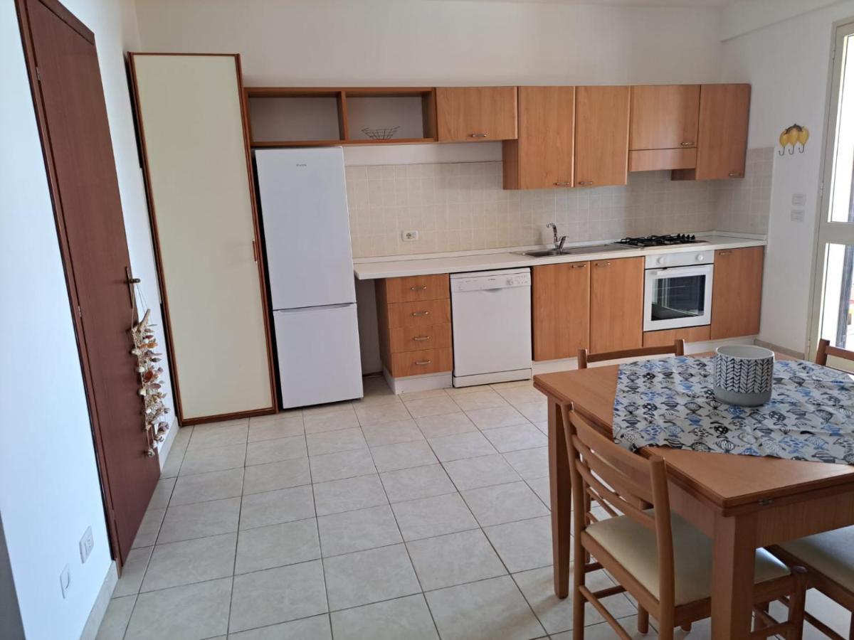 מרינה די רגוזה Casa Vacanze Il Giardino Dei Girasoli מראה חיצוני תמונה