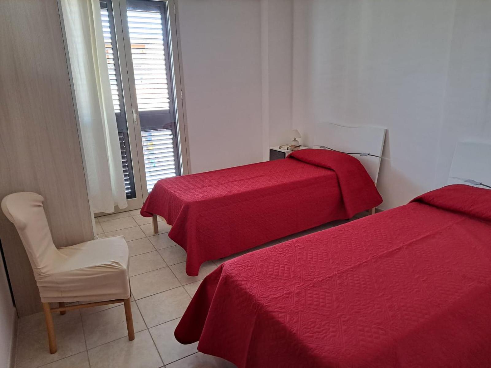 מרינה די רגוזה Casa Vacanze Il Giardino Dei Girasoli מראה חיצוני תמונה