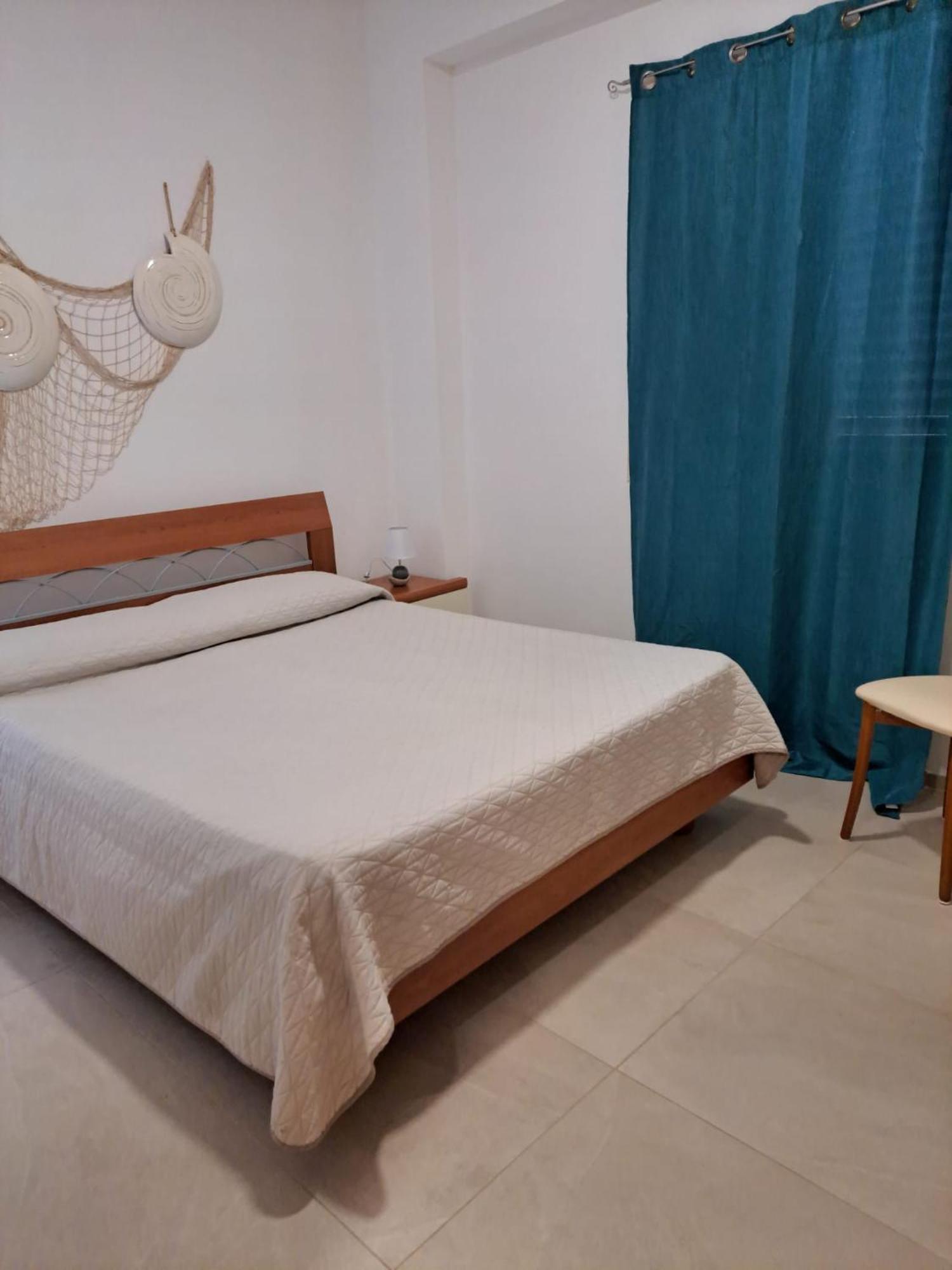 מרינה די רגוזה Casa Vacanze Il Giardino Dei Girasoli מראה חיצוני תמונה