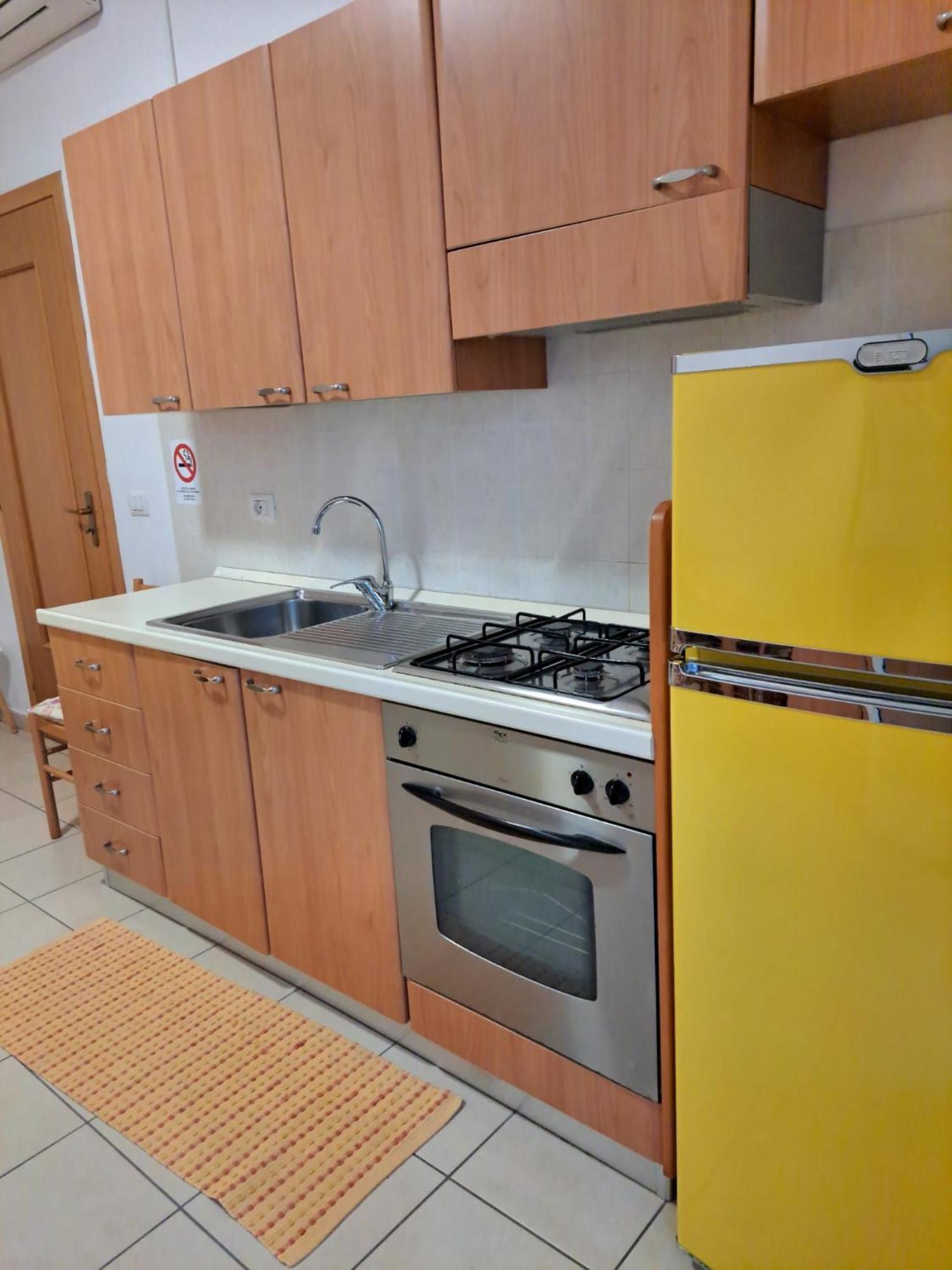 מרינה די רגוזה Casa Vacanze Il Giardino Dei Girasoli מראה חיצוני תמונה