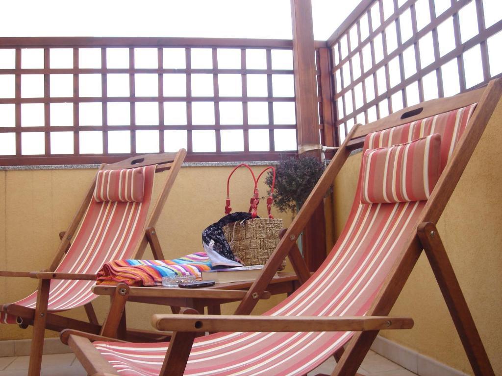 מרינה די רגוזה Casa Vacanze Il Giardino Dei Girasoli חדר תמונה