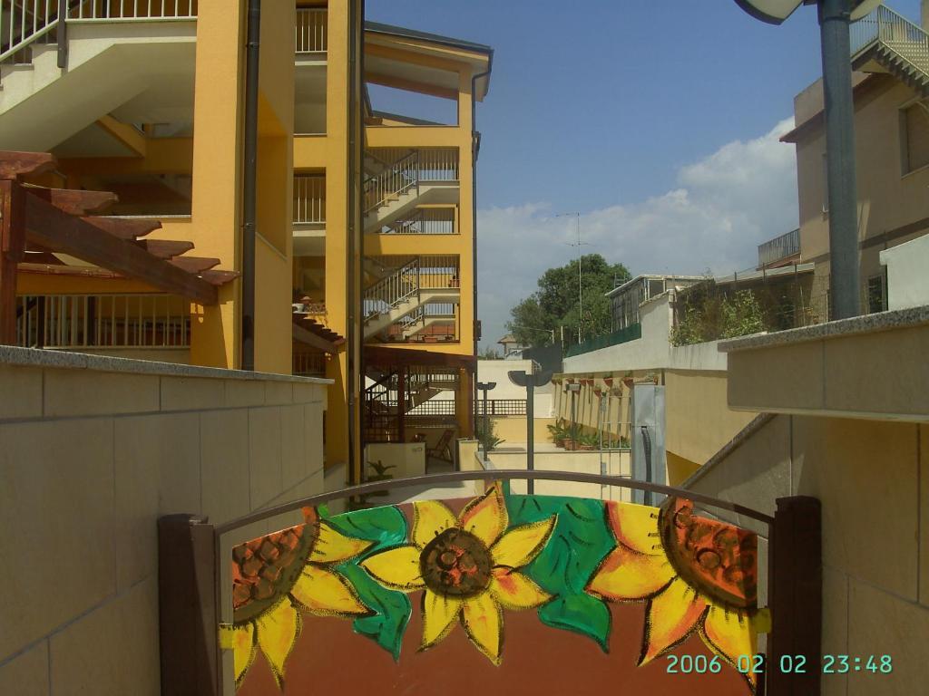 מרינה די רגוזה Casa Vacanze Il Giardino Dei Girasoli מראה חיצוני תמונה
