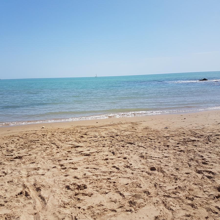 מרינה די רגוזה Casa Vacanze Il Giardino Dei Girasoli מראה חיצוני תמונה