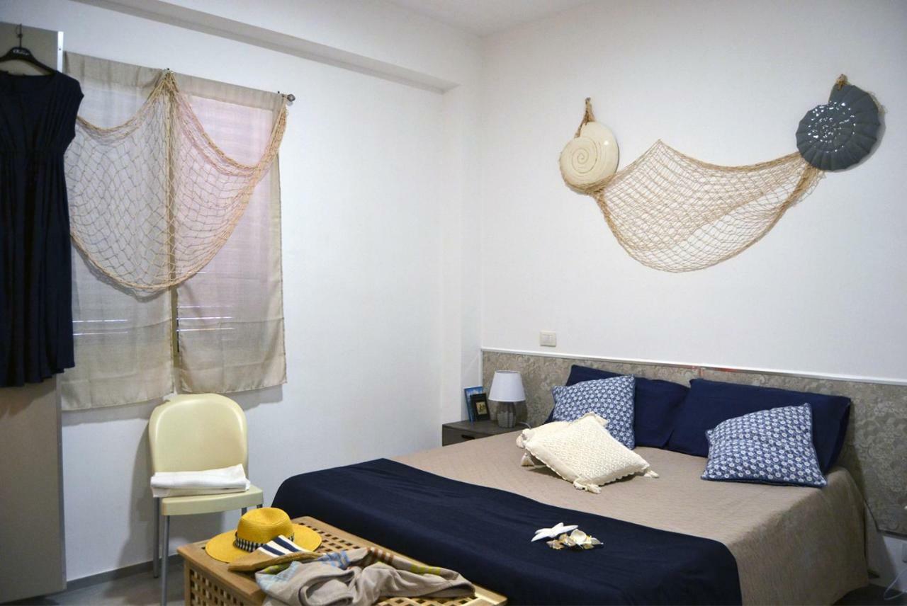 מרינה די רגוזה Casa Vacanze Il Giardino Dei Girasoli מראה חיצוני תמונה